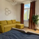 Apartman Schickes Am Rhein Mit Rheinblick 4 *