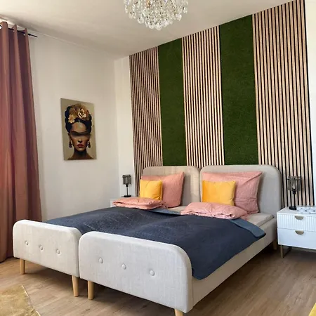 Daire Schickes Am Rhein Mit Rheinblick 4